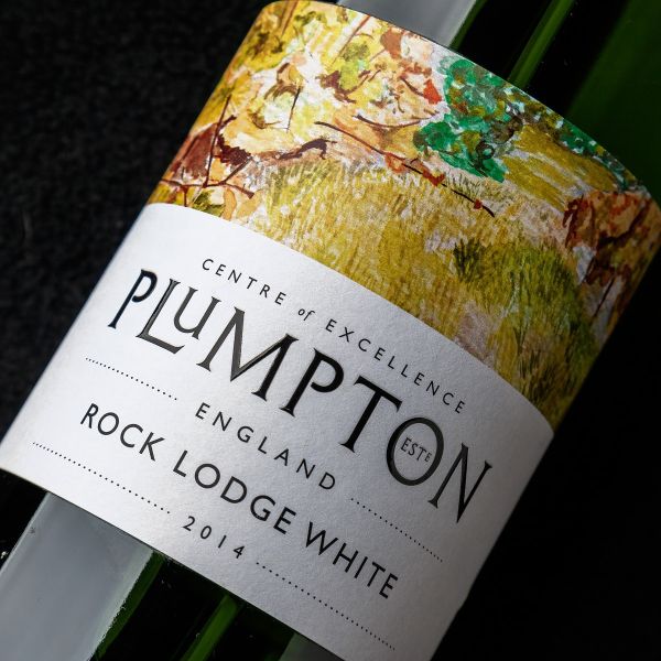 Rock Lodge White 2018